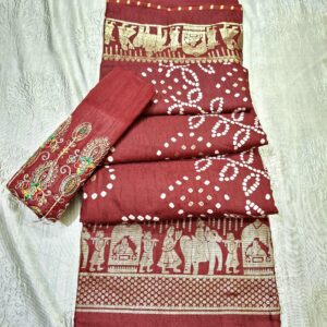 Maroon bandhani printed saree with rich paloo and embroidered blouse - Image 5